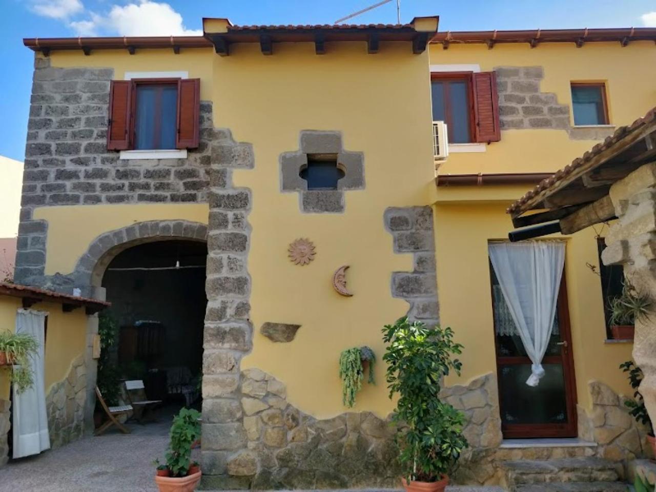 Anticacasaliori Bed and Breakfast Dolianova Eksteriør billede